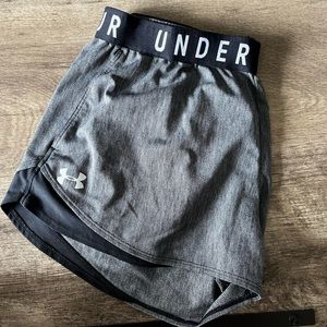 Under Armor Size L Grey and Black Shorts